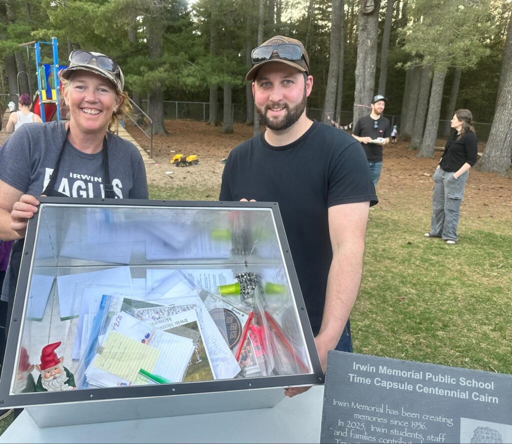 Irwin Memorial Public School hosts time capsule event for families
